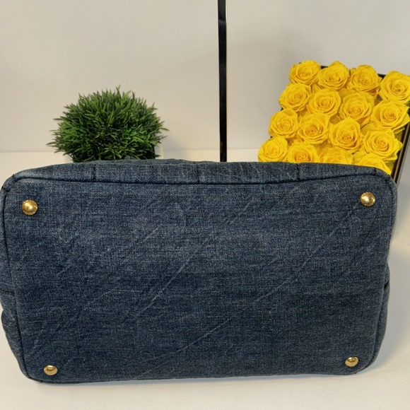 VGUC Denim Prada Tote ❌❌SOLD❌❌ - Picture 3 of 15